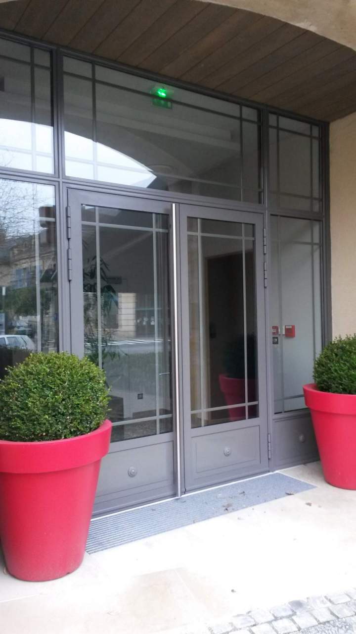 PORTE ALUMINIUM 